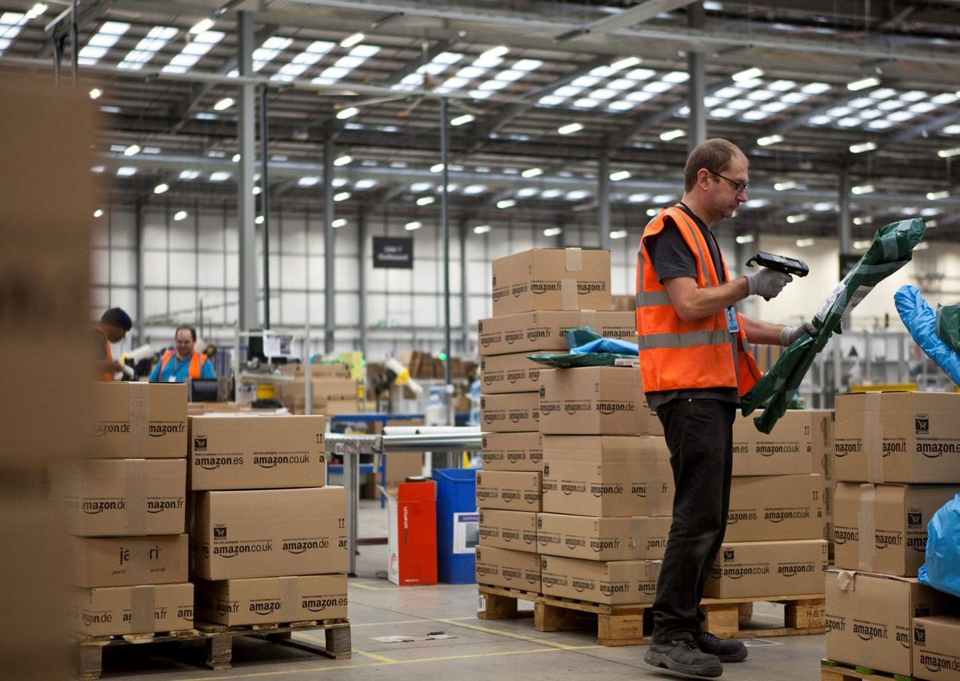 沃克國(guó)際物流風(fēng)采